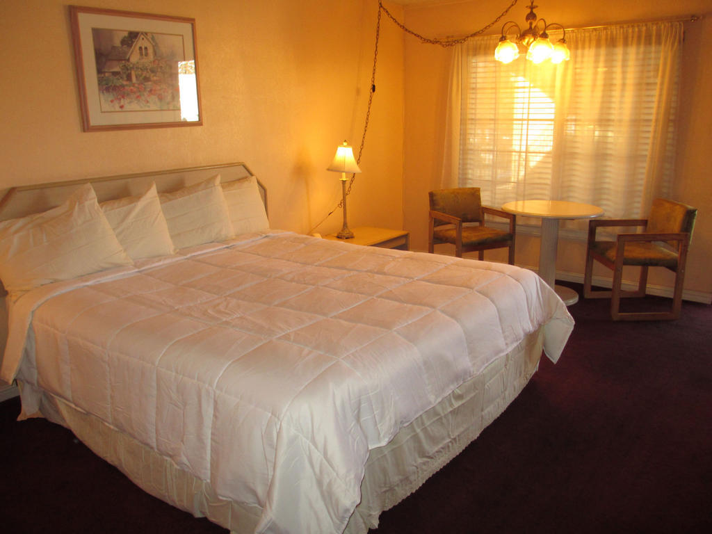 Victorian Inn Sparks Habitación foto